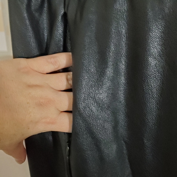 Commando Faux Leather Tapered Pants Black Zip Pockets Moto Goth Biker Size Large - Picture 4 of 9